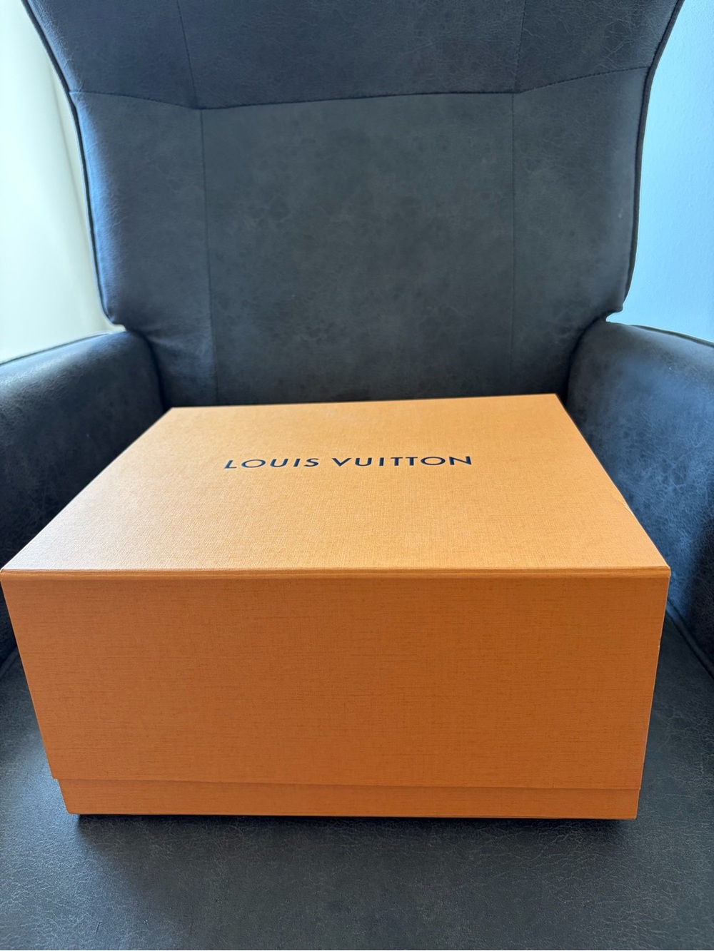 Louis Vuitton Koro Koro Limited to VIP Clients number #52 in the world - Picture 13 of 14